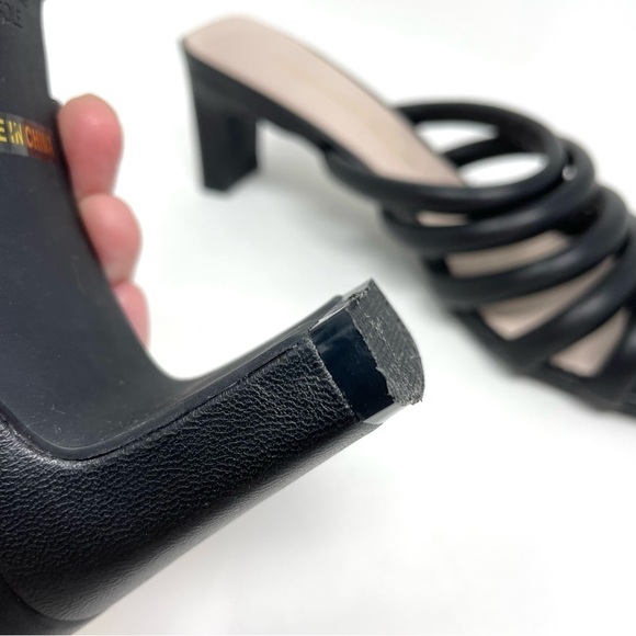 Intentionally Blank Willow III Black Tubular Leather Strap Slide Sandals Size 8 - Picture 12 of 13